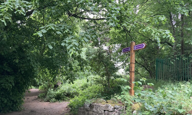 John Muir Way signpost