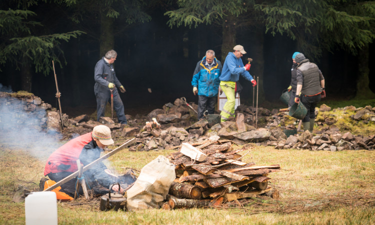 Volunteers at Glenlude